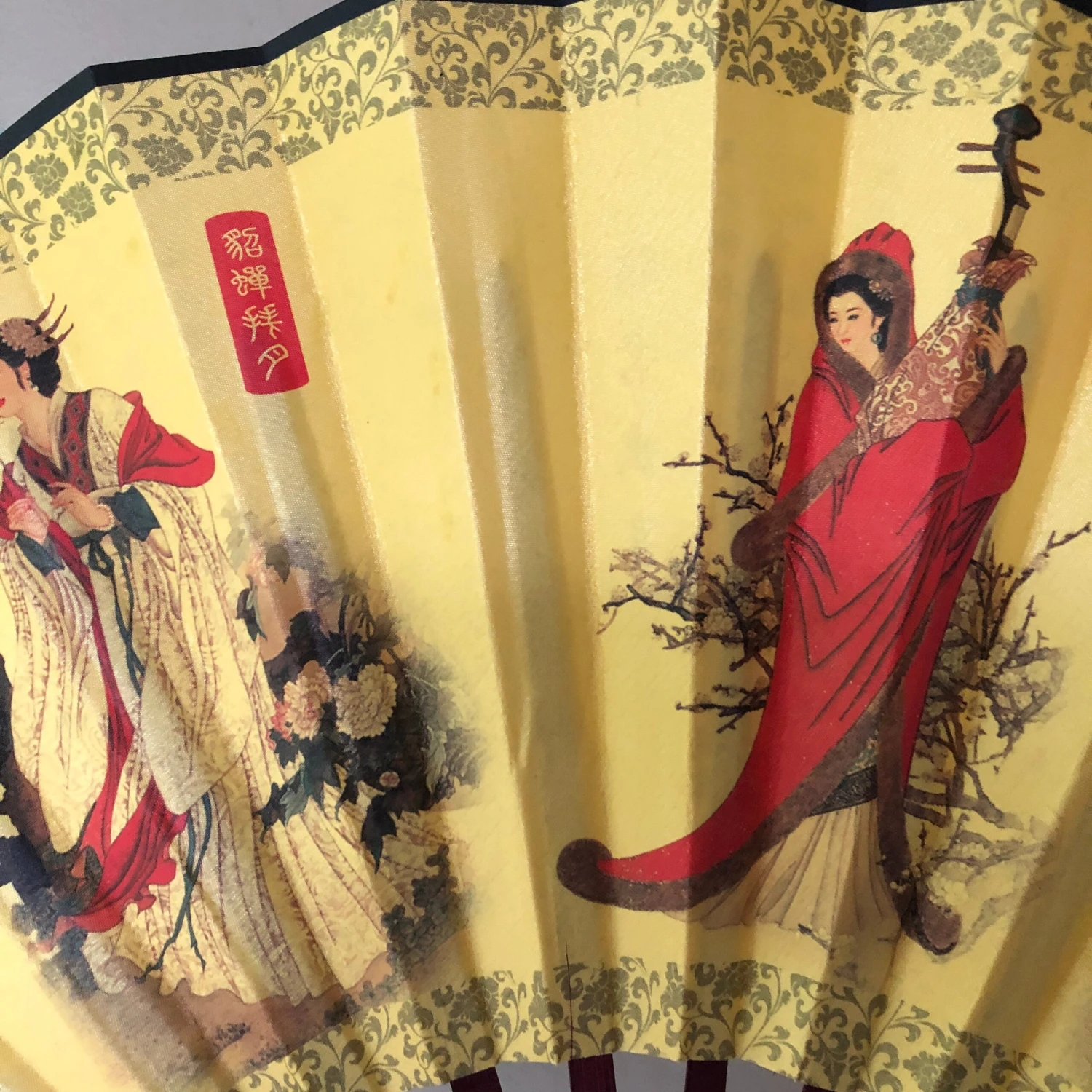 SALE - Large Luxury Silk Fan - Imperial Ladies (33 X 60cm) 2 SALE - Large Luxury Silk Fan - Imperial Ladies (33 X 60cm) - Image 2